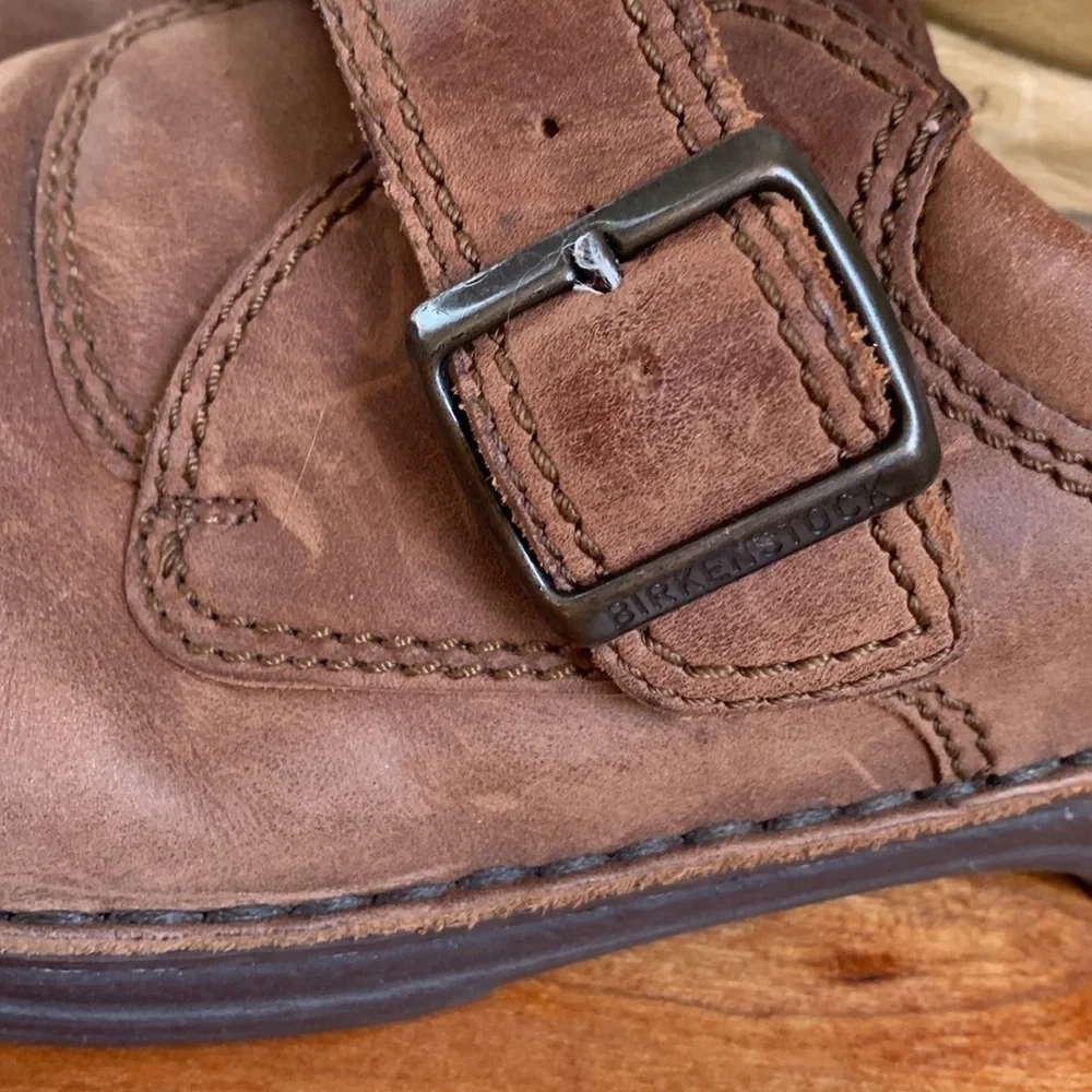 Birkenstock Shoes Strappy Leather Buckle Closure, full shoe size 40